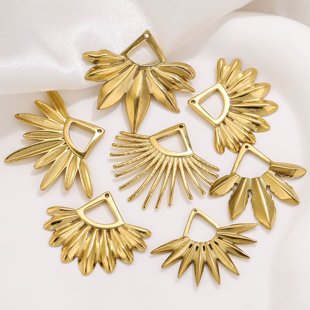 Ethnic Fashion Jewellery - 2 ciondoli per orecchini a forma