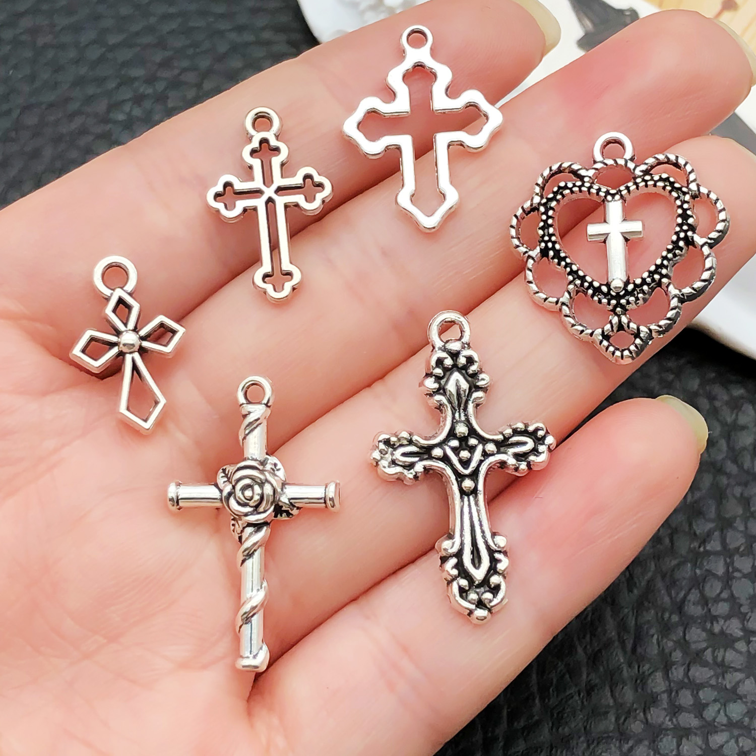 52 pendenti a croce assortiti  - Ethnic Fashion Jewellery recensione e prezzo