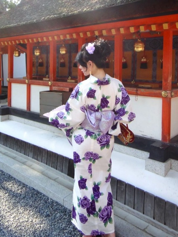 Abito fotografico in stile kim - Ethnic Fashion Online recensione e prezzo